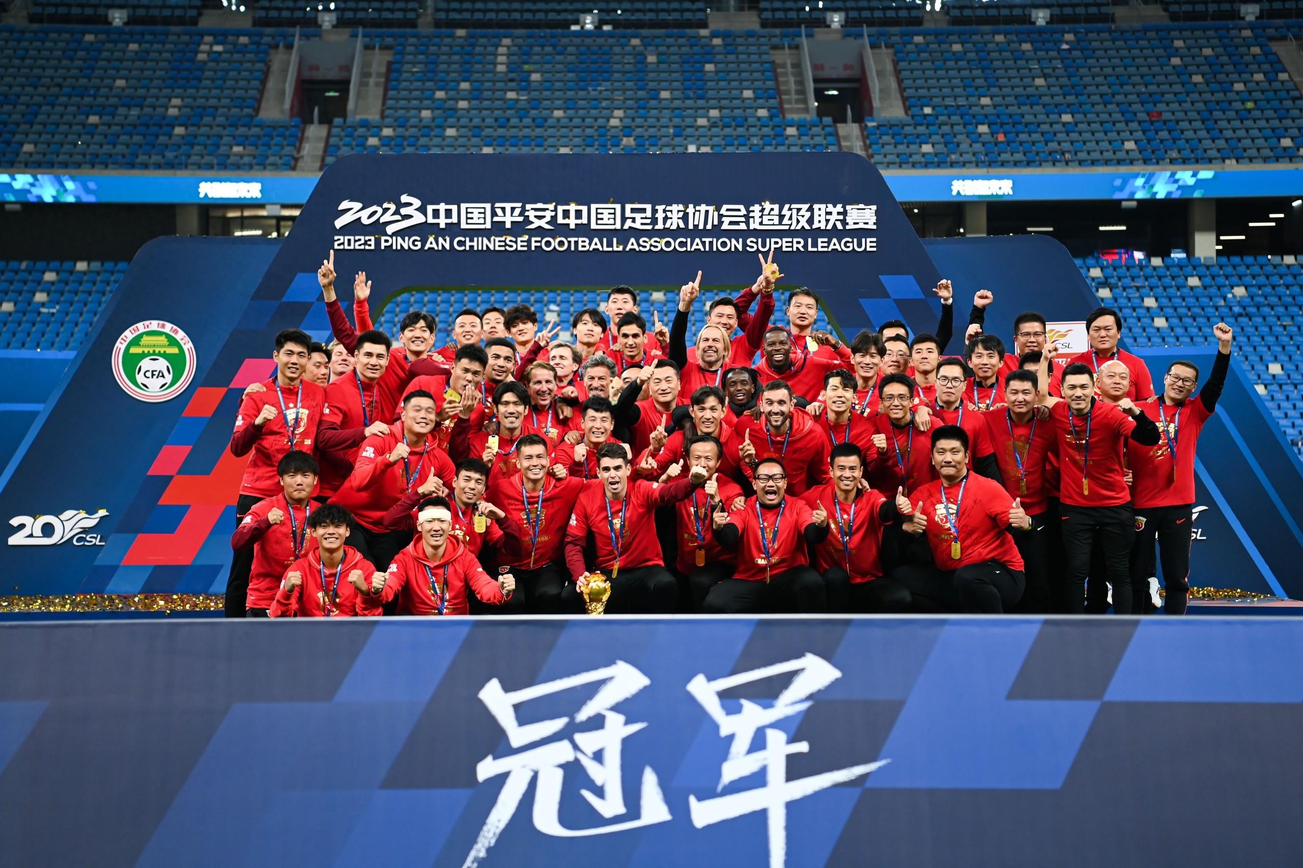 津门虎、上海申花等俱乐部场均上座率也接近3万人
